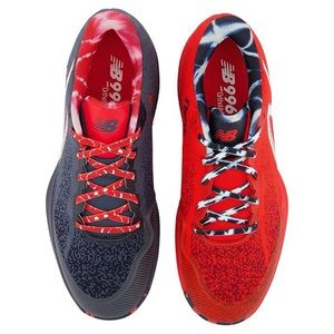 New Balance Women’s 996v4.5B width tennis court shoes